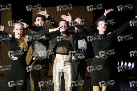 Theaterprobe 'Die stillen Trabanten' in Berlin