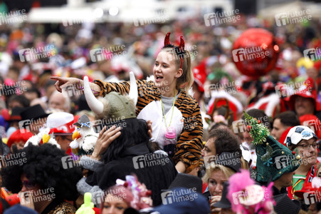 Karnevalsauftakt 2018 in Köln