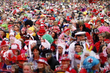 Karnevalsauftakt 2018 in Köln