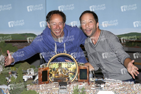 DJ Bobo besucht das Miniatur Wunderland in Hamburg