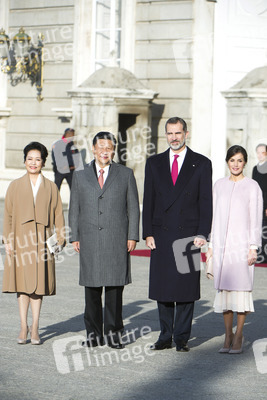 Offizielle Begrüßung von Xi Jinping in Madrid