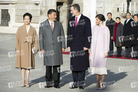 Offizielle Begrüßung von Xi Jinping in Madrid