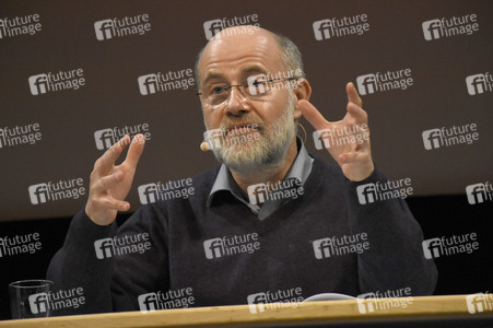 Lesung von Harald Lesch auf dem Literaturfest München 2018