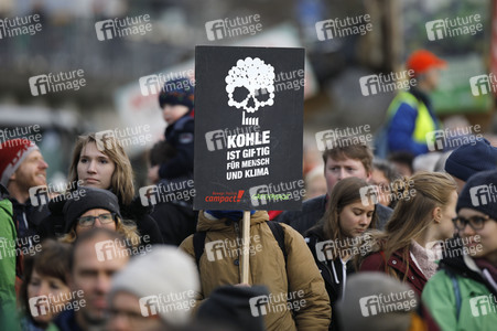 Demonstration 'Kohle stoppen - Klimaschutz jetzt!' in Köln