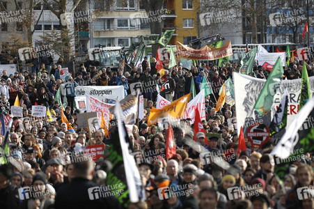 Demonstration 'Kohle stoppen - Klimaschutz jetzt!' in Köln