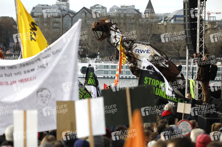 Demonstration 'Kohle stoppen - Klimaschutz jetzt!' in Köln