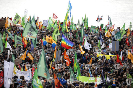 Demonstration 'Kohle stoppen - Klimaschutz jetzt!' in Köln
