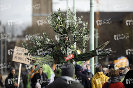 Demonstration 'Kohle stoppen - Klimaschutz jetzt!' in Köln