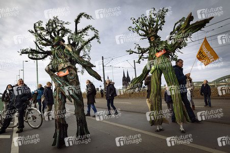 Demonstration 'Kohle stoppen - Klimaschutz jetzt!' in Köln