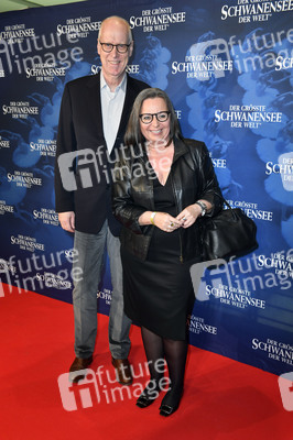 Deutschlandpremiere 'Der größte Schwanensee der Welt' in Berlin