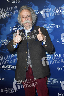 Deutschlandpremiere 'Der größte Schwanensee der Welt' in Berlin