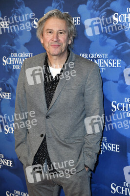 Deutschlandpremiere 'Der größte Schwanensee der Welt' in Berlin