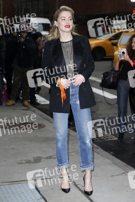 Amber Heard in der Talkshow 'Build Series' in New York