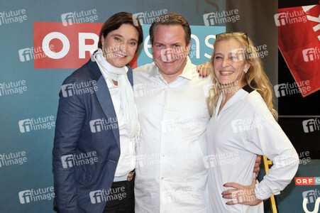 Serienpräsentation 'Walking on Sunshine' in Wien