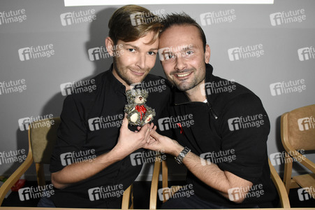 Charity Teddybären-Verkauf in München