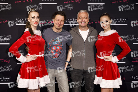 Premiere des Kölner Weihnachtscircus 2018 in Köln