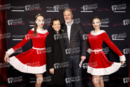 Premiere des Kölner Weihnachtscircus 2018 in Köln