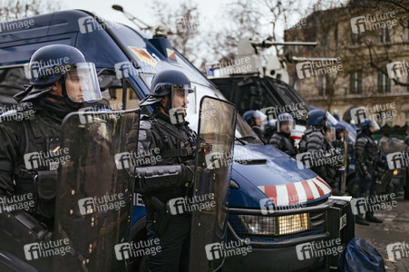 Gelbwesten-Protest in Paris