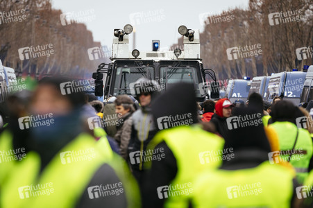 Gelbwesten-Protest in Paris