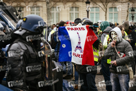 Gelbwesten-Protest in Paris