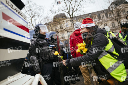 Gelbwesten-Protest in Paris
