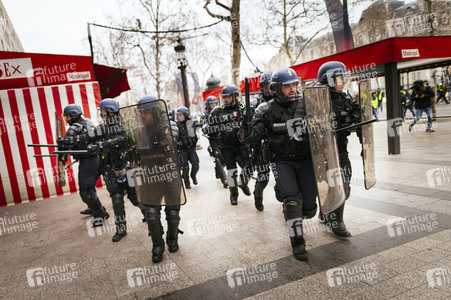 Gelbwesten-Protest in Paris