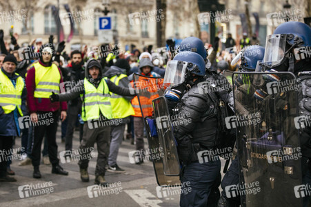 Gelbwesten-Protest in Paris