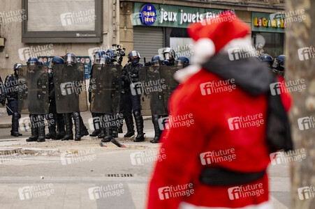 Gelbwesten-Protest in Paris