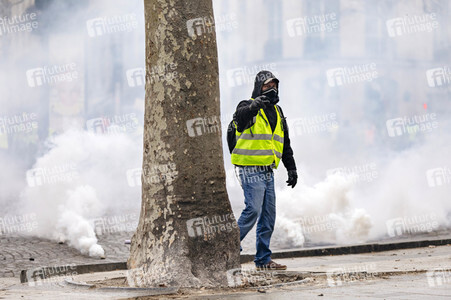 Gelbwesten-Protest in Paris