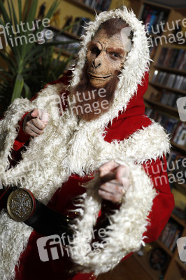GEEK ART: Santa Ape