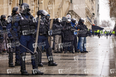 Gelbwesten-Protest in Paris