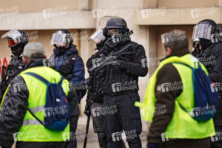 Gelbwesten-Protest in Paris