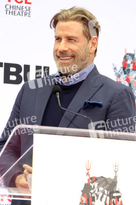 Hand and Footprint Ceremony mit Pitbull in Los Angeles