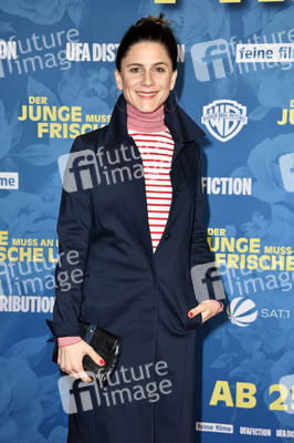 Filmpremiere 'Der Junge muss an die frische Luft' in Berlin
