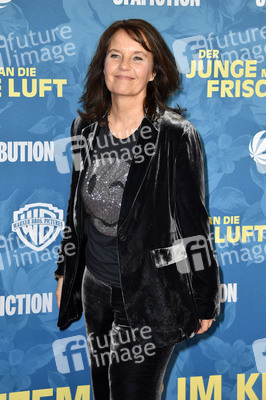 Filmpremiere 'Der Junge muss an die frische Luft' in Berlin