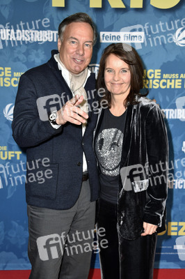 Filmpremiere 'Der Junge muss an die frische Luft' in Berlin