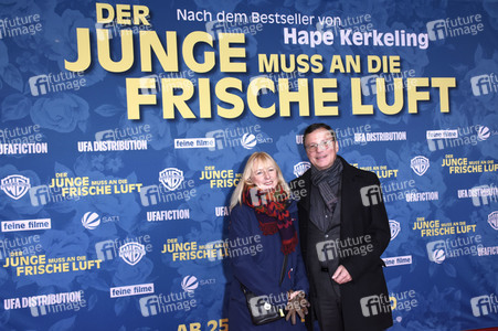 Filmpremiere 'Der Junge muss an die frische Luft' in München