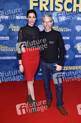 Filmpremiere 'Der Junge muss an die frische Luft' in München