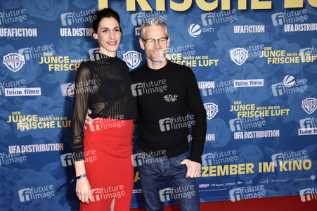 Filmpremiere 'Der Junge muss an die frische Luft' in München