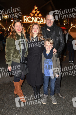 Premiere vom 15. Original Roncalli Weihnachtscircus in Berlin