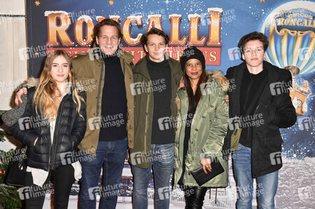 Premiere vom 15. Original Roncalli Weihnachtscircus in Berlin