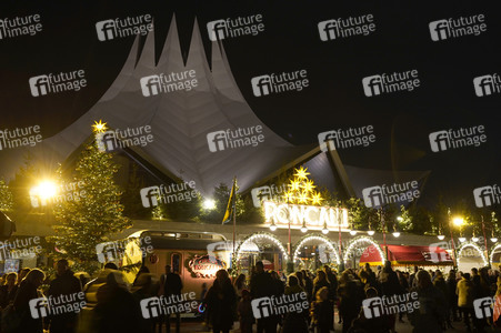 Premiere vom 15. Original Roncalli Weihnachtscircus in Berlin