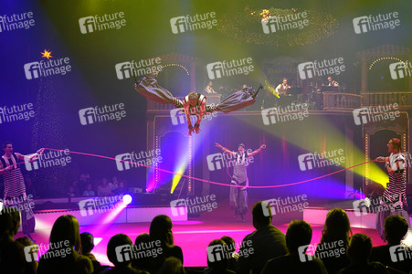 Premiere vom 15. Original Roncalli Weihnachtscircus in Berlin