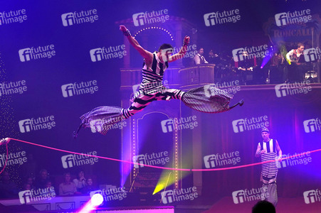 Premiere vom 15. Original Roncalli Weihnachtscircus in Berlin