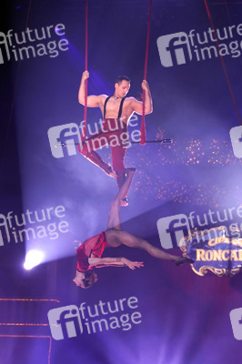 Premiere vom 15. Original Roncalli Weihnachtscircus in Berlin