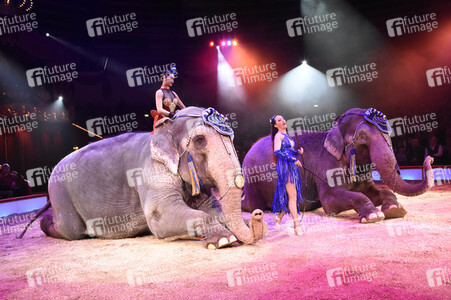Premiere 1. Winterprogramm 2018 Circus Krone in München
