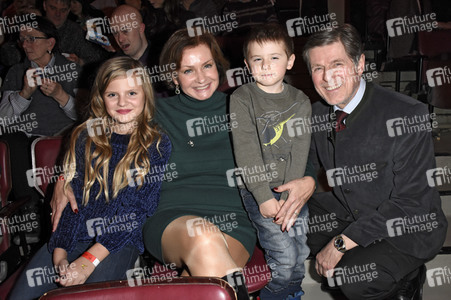 Premiere 1. Winterprogramm 2018 Circus Krone in München
