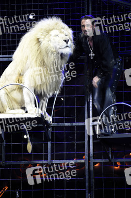 Premiere 1. Winterprogramm 2018 Circus Krone in München