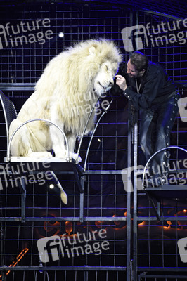 Premiere 1. Winterprogramm 2018 Circus Krone in München