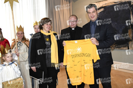 Die Sternsinger bei Markus Söder in München